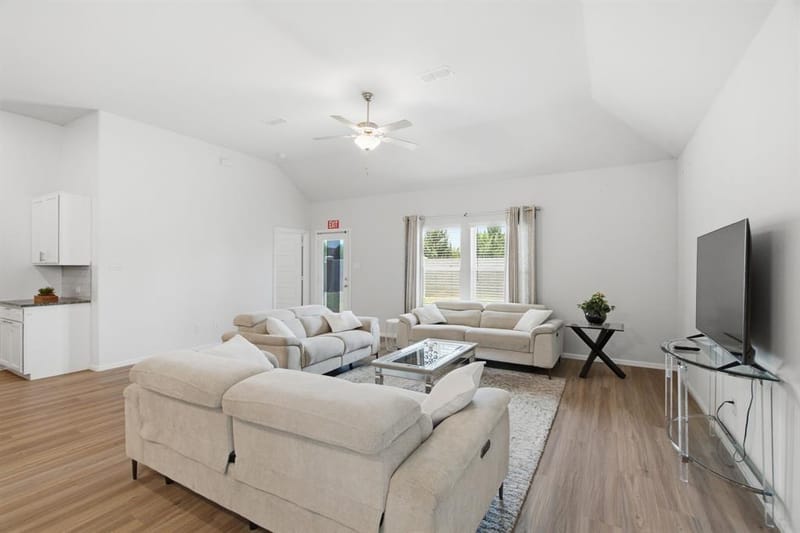 6921 Pampas Place, Venus TX 76084 - Photo 14