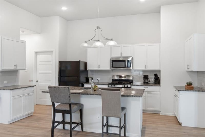 6921 Pampas Place, Venus TX 76084 - Photo 8