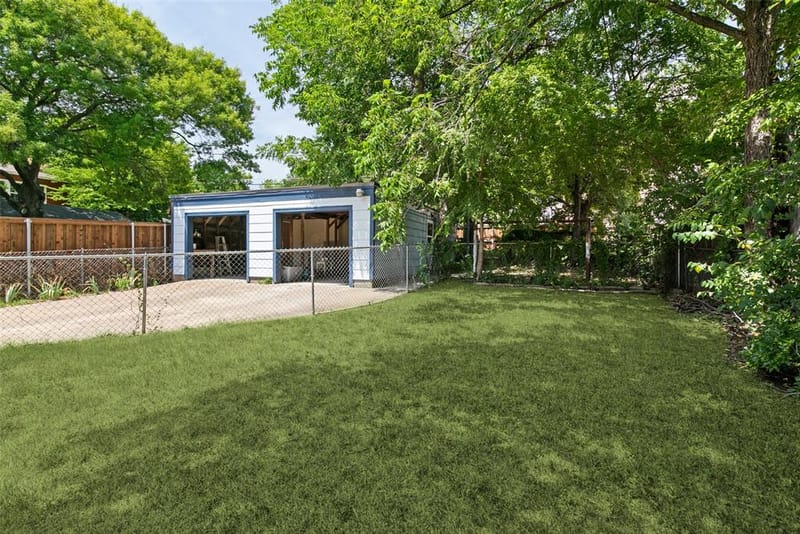 1716 Thomas Place, Fort Worth TX 76107 - Photo 22