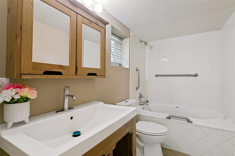 1716 Thomas Place, Fort Worth TX 76107 - Photo 20