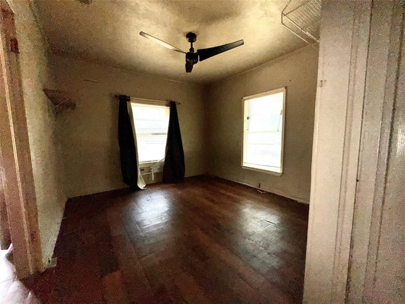 127 Blevins Street, Fort Worth TX 76111 - Photo 9