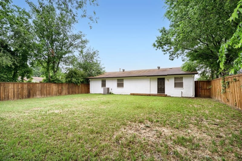 3621 Edgewood Drive, Garland TX 75042 - Photo 3
