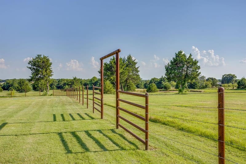 1778 County Road 217, Collinsville TX 76233 - Photo 27