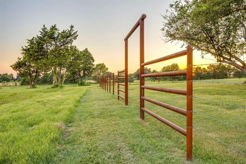 1778 County Road 217, Collinsville TX 76233 - Photo 29