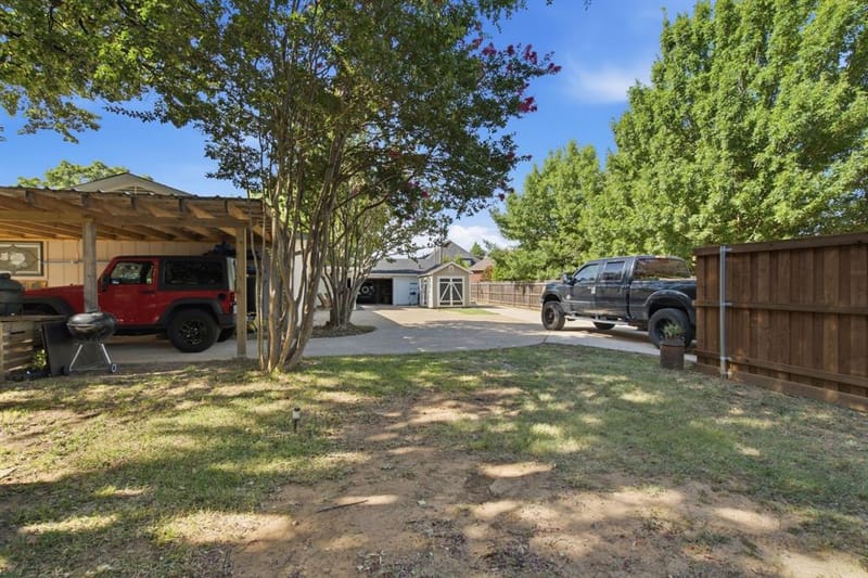 3001 Curry Road, Arlington TX 76001 - Photo 34