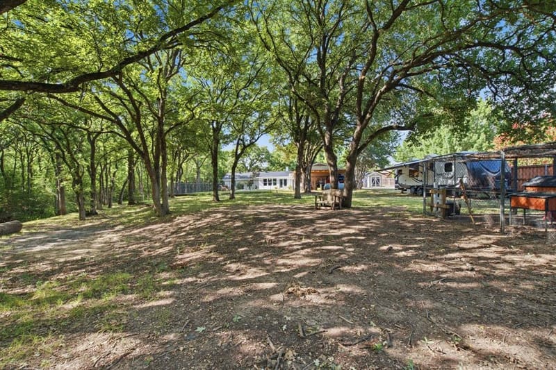 3001 Curry Road, Arlington TX 76001 - Photo 33