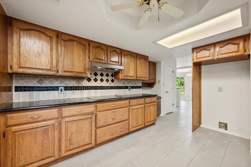 3425 Bridlegate Drive, Arlington TX 76016 - Photo 11