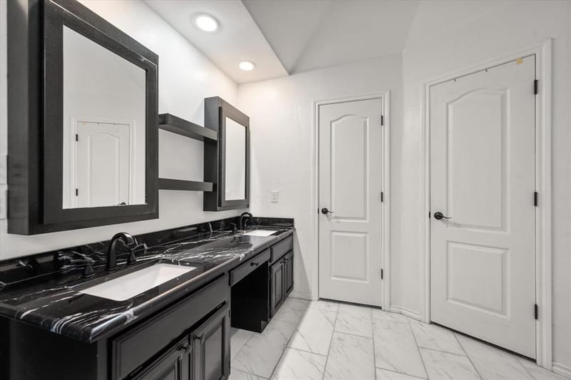 3425 Bridlegate Drive, Arlington TX 76016 - Photo 21