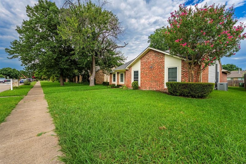128 Kingsbridge Drive, Garland TX 75040 - Photo 18