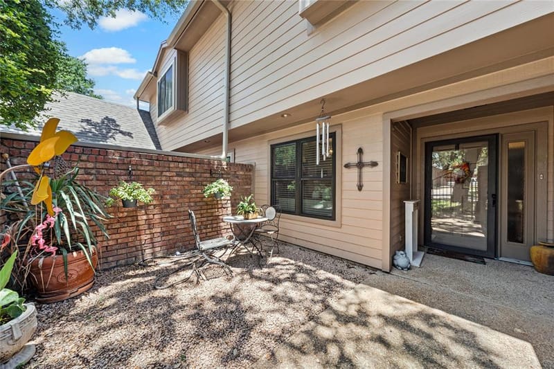 137 Pleasant Grove Lane, Waco TX 76712 - Photo 3