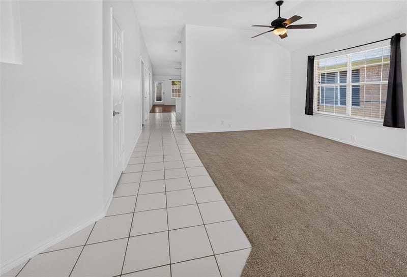 1025 Highland Station Drive, Saginaw TX 76131 - Photo 12