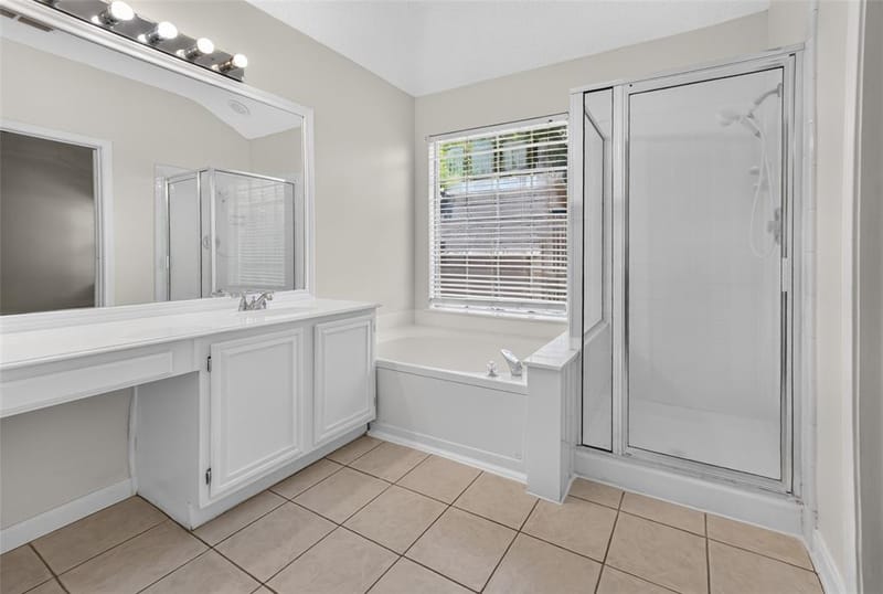 1025 Highland Station Drive, Saginaw TX 76131 - Photo 36