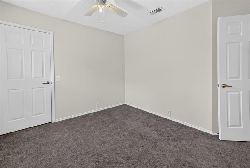1025 Highland Station Drive, Saginaw TX 76131 - Photo 34