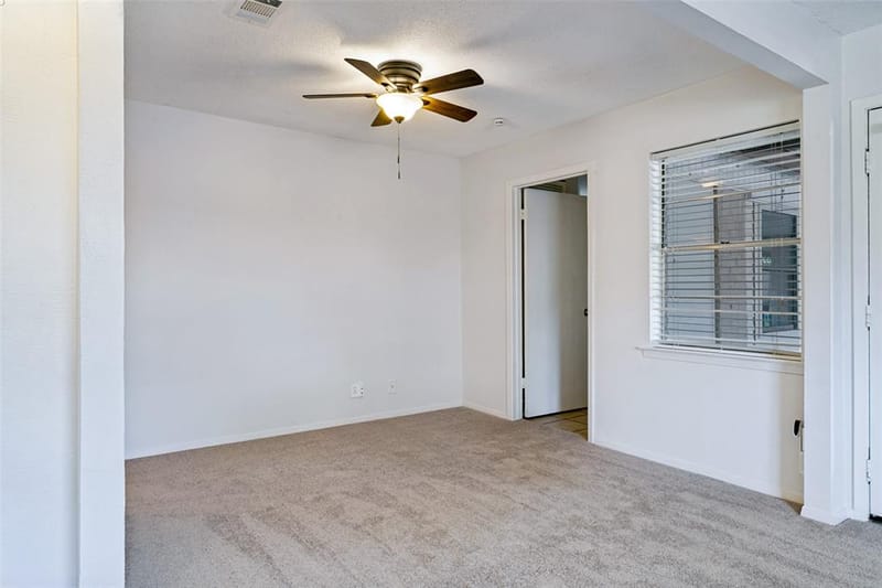 412 Franklin Drive, Euless TX 76040 - Photo 17
