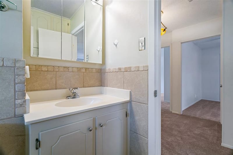 412 Franklin Drive, Euless TX 76040 - Photo 22
