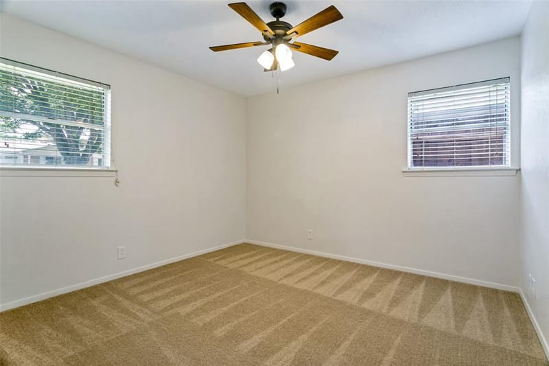 412 Franklin Drive, Euless TX 76040 - Photo 18
