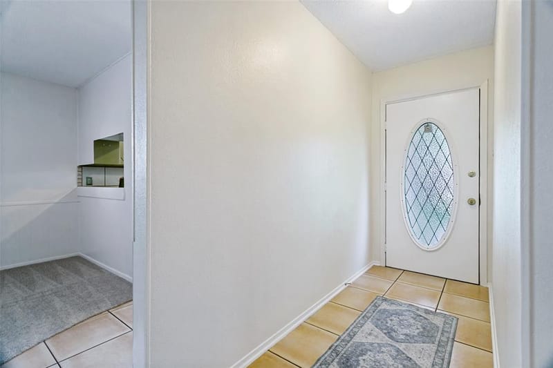 412 Franklin Drive, Euless TX 76040 - Photo 4