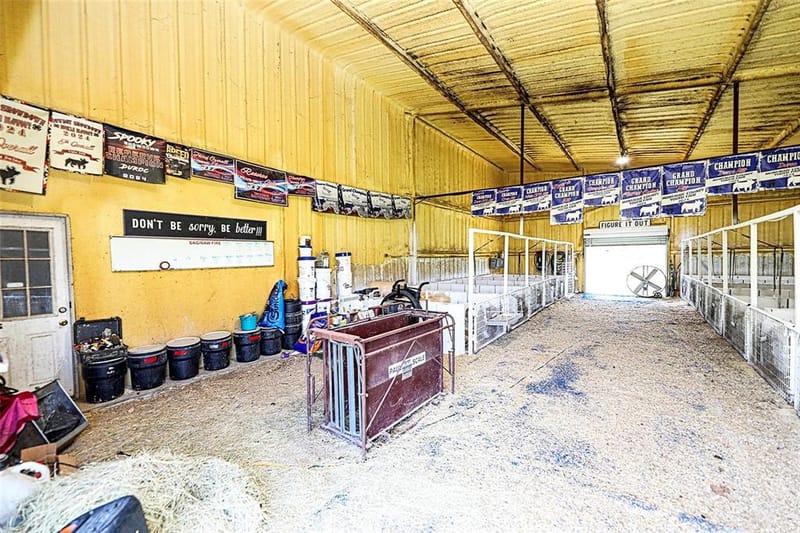 6591 Fm 1758, Bowie TX 76230 - Photo 34