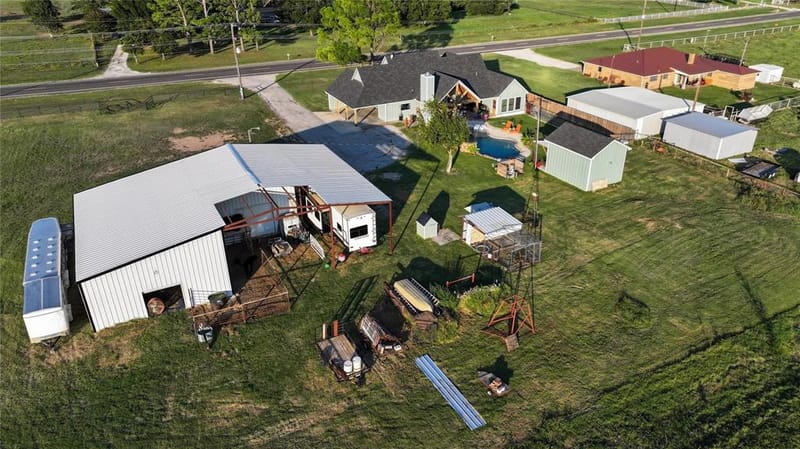 6591 Fm 1758, Bowie TX 76230 - Photo 39
