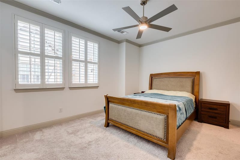 7124 Soto Street, Dallas TX 75223 - Photo 17