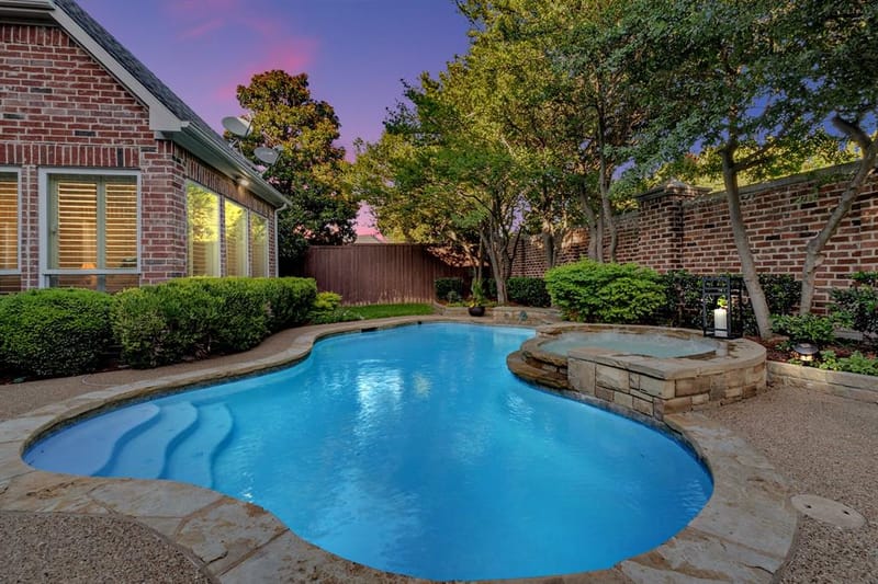 5048 Castle Creek Lane, Plano TX 75093 - Photo 2