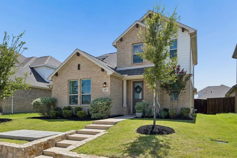 2277 Glacier Drive, Waxahachie TX 75165 - Photo 2