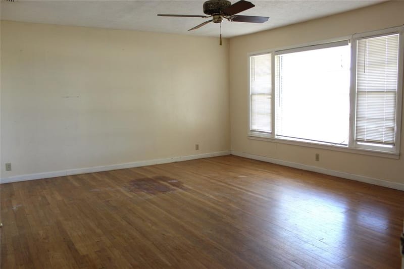 860 N Harbin Drive, Stephenville TX 76401 - Photo 4