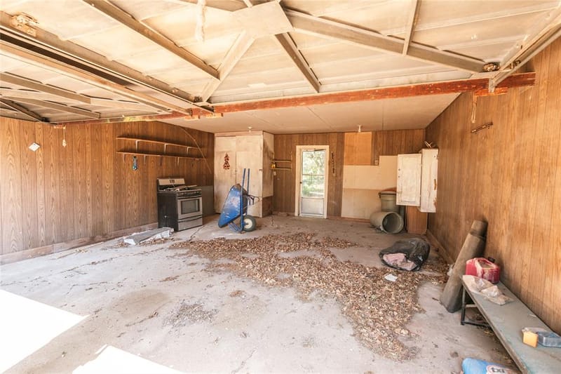 304 Jack Grace Hill Road, Bowie TX 76230 - Photo 7