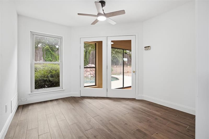 6701 Mt Vernon Court, Arlington TX 76017 - Photo 17
