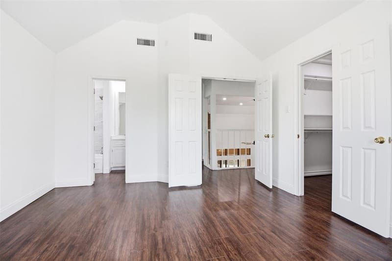 6701 Mt Vernon Court, Arlington TX 76017 - Photo 32