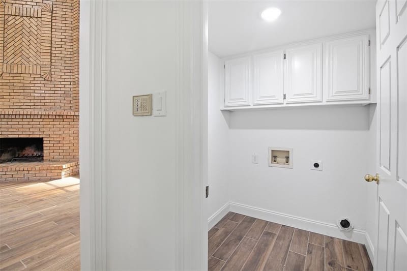 6701 Mt Vernon Court, Arlington TX 76017 - Photo 11