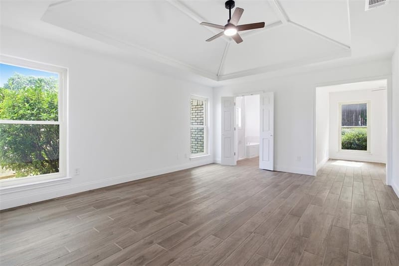 6701 Mt Vernon Court, Arlington TX 76017 - Photo 19