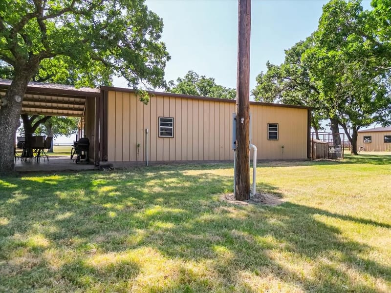 3637 Highway 281 N, Jacksboro TX 76458 - Photo 30