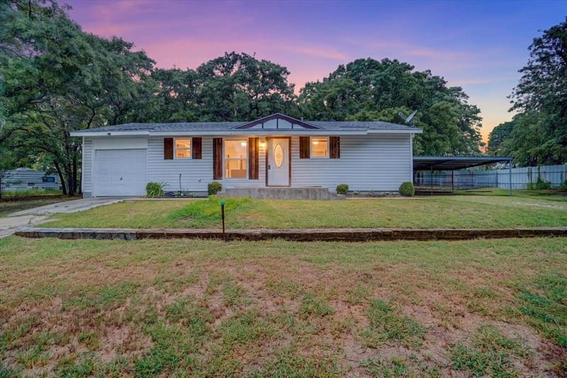 186 Garnet Road, Springtown TX 76082 - Photo 33