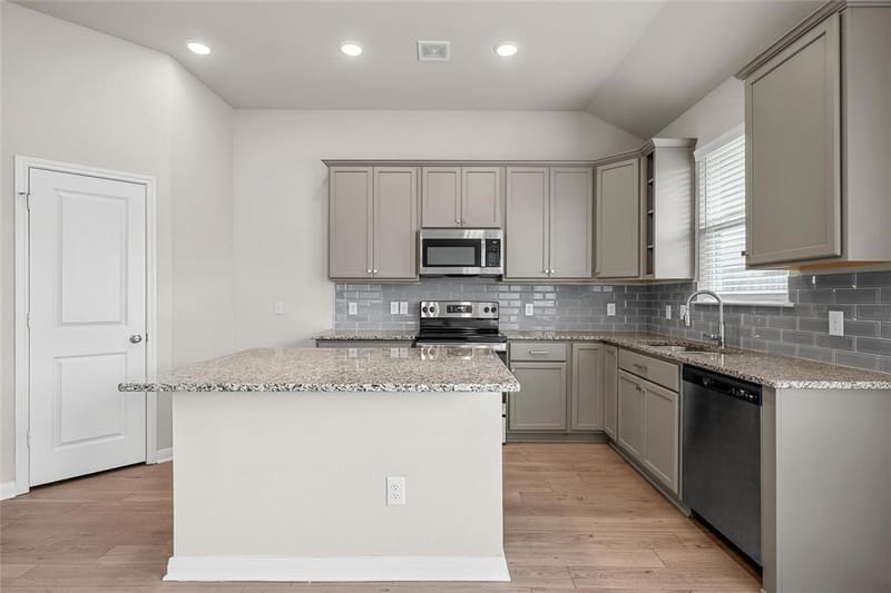 3224 Dottavio, Lorena TX 76655 - Photo 11