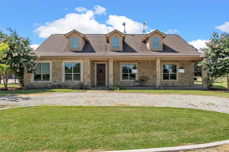 180 Hcr 2224 E, Aquilla TX 76622 - Photo 2