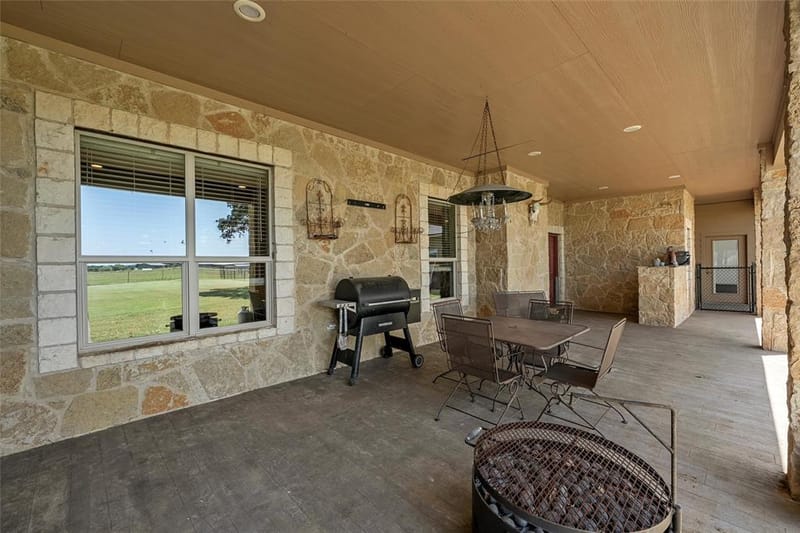 180 Hcr 2224 E, Aquilla TX 76622 - Photo 26