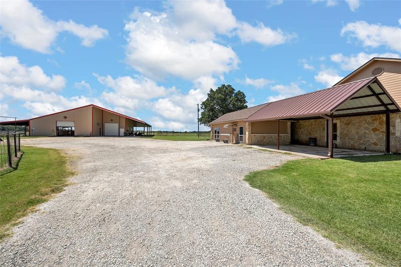 180 Hcr 2224 E, Aquilla TX 76622 - Photo 33