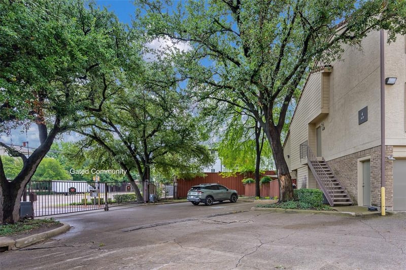 4777 Cedar Springs Road # 7P, Dallas TX 75219 - Photo 16