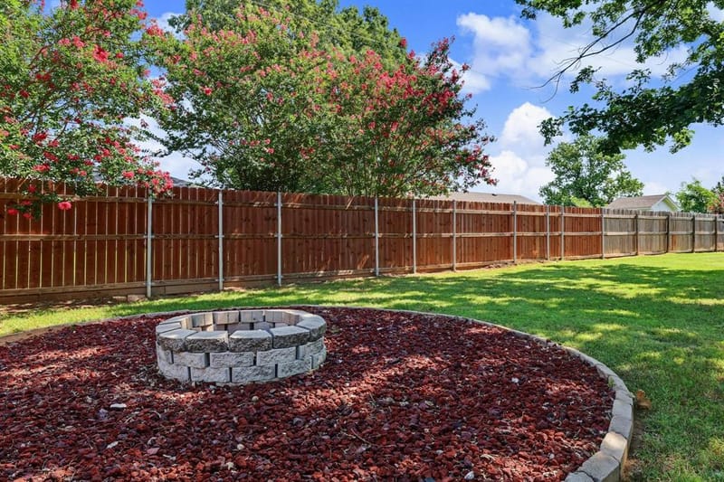 202 Daniel Court, Collinsville TX 76233 - Photo 32