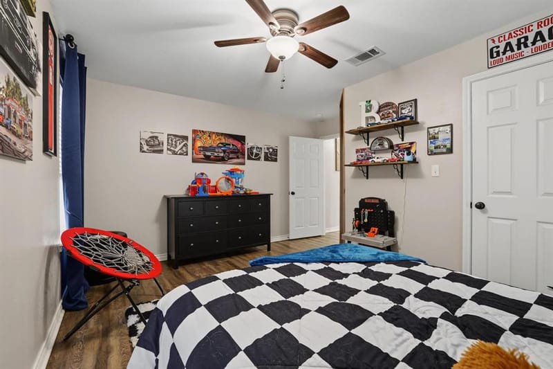 202 Daniel Court, Collinsville TX 76233 - Photo 21