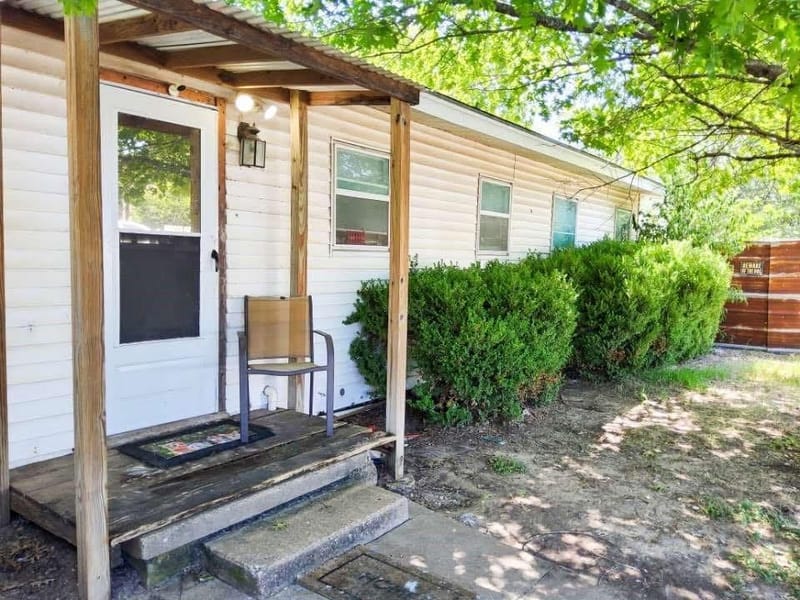 3532 Colcord Avenue, Waco TX 76707 - Photo 2