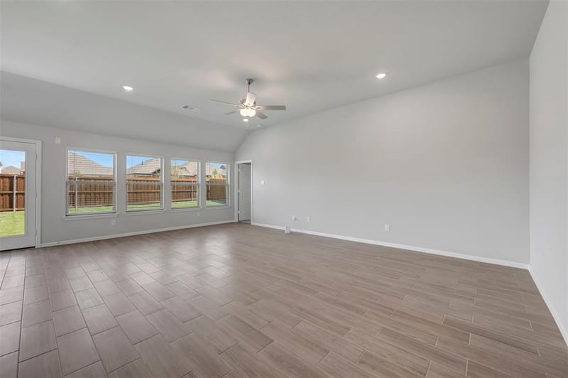 707 Grand Dale Drive, Lavon TX 75166 - Photo 6