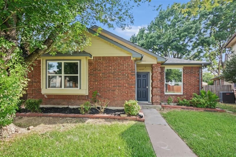 4337 Harvest Hill Road, Carrollton TX 75010 - Photo 2