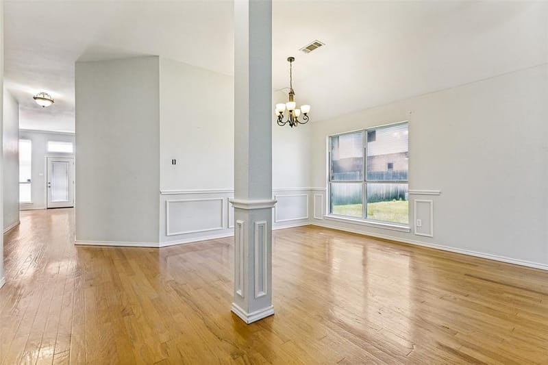 5856 Echo Bluff Drive, Haltom City TX 76137 - Photo 4
