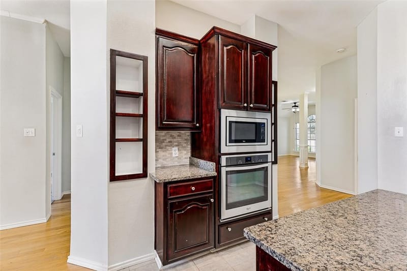 5856 Echo Bluff Drive, Haltom City TX 76137 - Photo 8