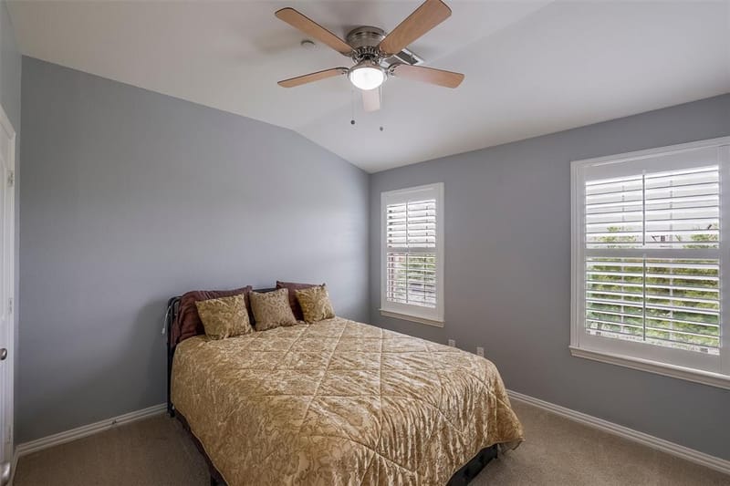1429 Fox Run Drive, Irving TX 75063 - Photo 24