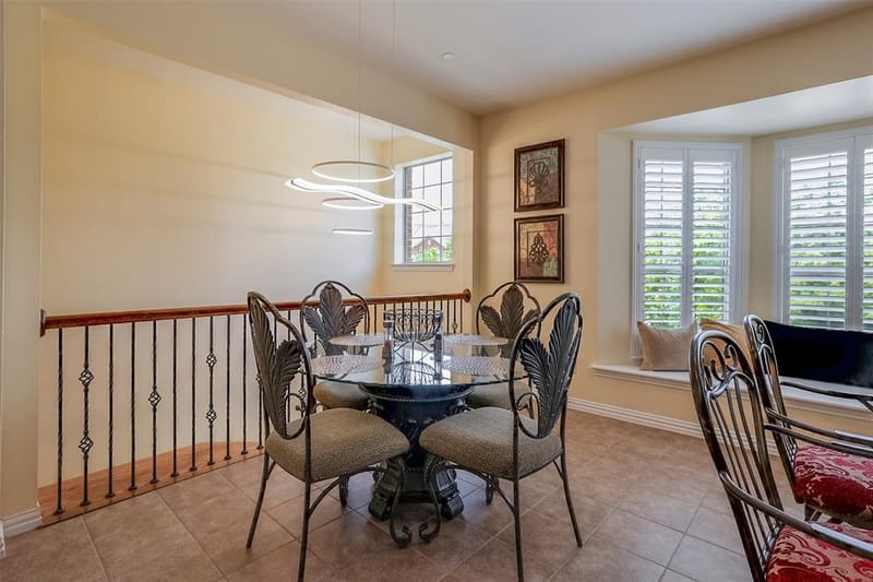 1429 Fox Run Drive, Irving TX 75063 - Photo 10