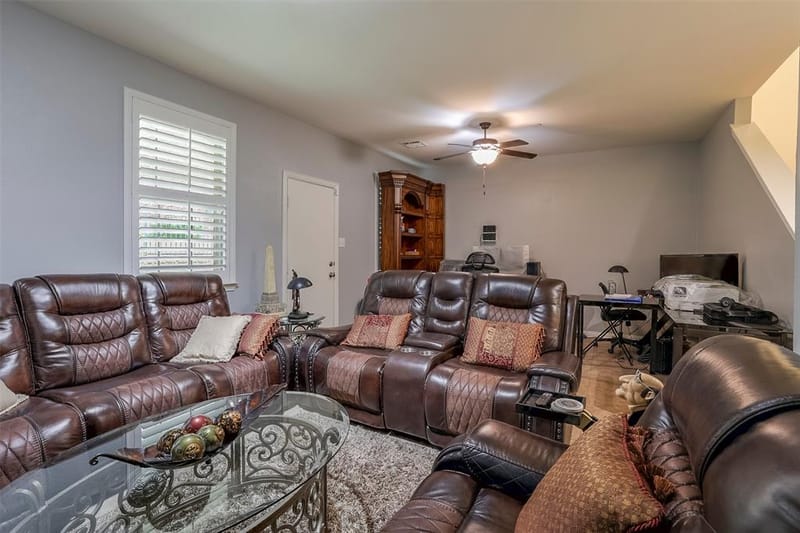 1429 Fox Run Drive, Irving TX 75063 - Photo 19