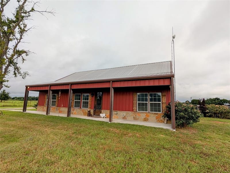 716 County Road 3241, Paradise TX 76073 - Photo 2